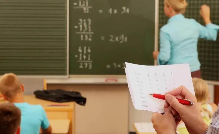Dienstliche Beurteilung Lehrkräfte - So formulieren Sie fair & präzise