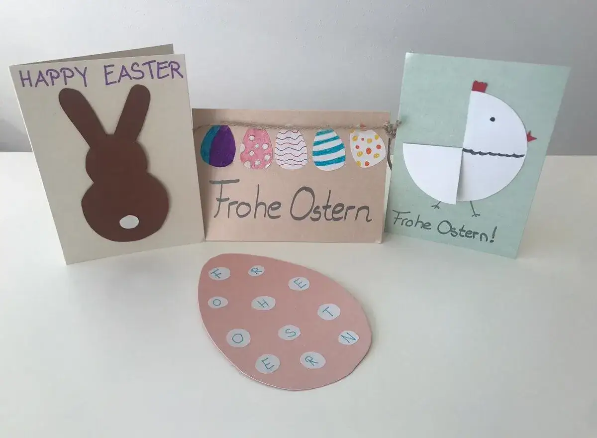 Selbstgemachte Osterkarten: Hase, K&uuml;ken und bunte Eier. Tolle Osterkarten Ideen zum Nachbasteln.